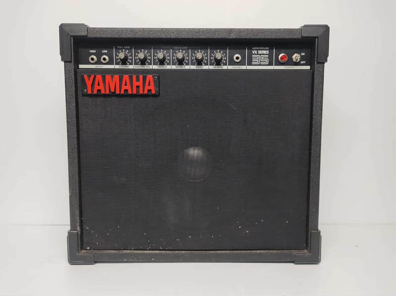 Yamaha VX35 Transistor Guitar Amplifier 35 Watts 1980's - Black image 1