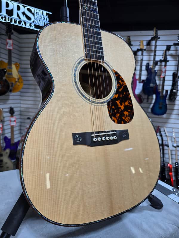 Larrivee OM-10 Acoustic Guitar - Natural w/OHSC & PLEK*D #010 image 1