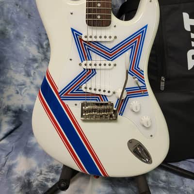 Video Demo 2021 Mint BiLT White Red Blue Stripe MERC Model Lindy Fralin Blues Pickups Trem Custom Design Pro Setup BiLT Gigbag image 2
