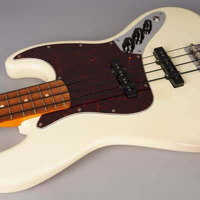 Fender Classic Series '60s Jazz Bass Lacquer - 2018 - Olympic White Nitro w/HSC image 15