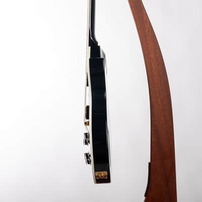 Gibson Les Paul Modern Supreme, Translucent Ebony Burst Satin | Demo image 5