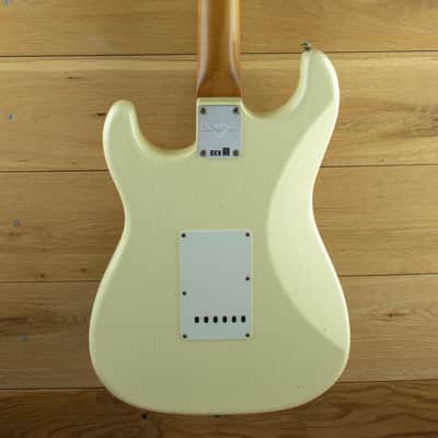 Fender Custom Shop Roasted 62 Strat Journeyman Relic Vintage White CZ552258 image 4
