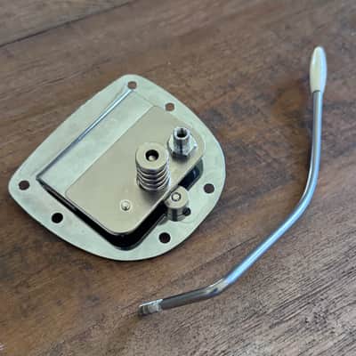 Fender Jaguar / Jazzmaster Tremolo Tailpiece - Chrome + Arm image 2