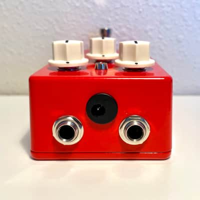 Royal British Velvet AC30 Overdrive/Preamp Clone image 3