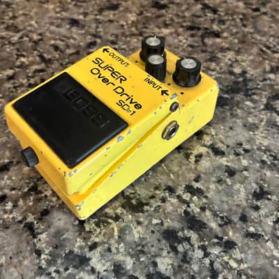 Boss SD-1 Super OverDrive NEC C4558C (Black Label) 1981 - 1988 - Yellow image 2