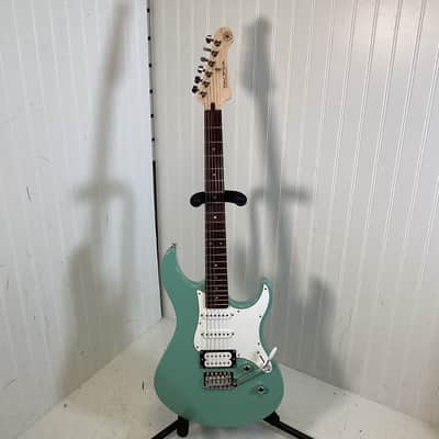 Yamaha PAC112V HSS Electric Guitar - Sonic Blue image 2