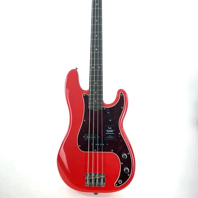 Fender Vintera II Ltd. '60s Road Worn Precision Bass 2025 - Road Worn Fiesta Red image 7