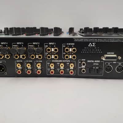 Allen & Heath Xone 3D Dj Controller image 10