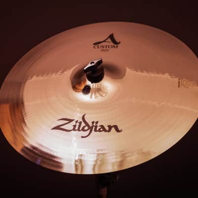Zildjian 17" A Custom Crash image 2