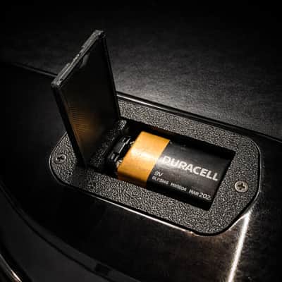 Fender Black Battery Compartment Cover for Deluxe Bass 004-9705-000 image 5