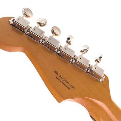 Fender Vintera II '60s Stratocaster with Rosewood Fretboard 2026 Olympic White 2501gr image 9