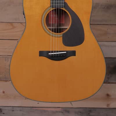 Yamaha FGX5 GL Red Label Acoustic/Electric Guitar Natural w/ Case
