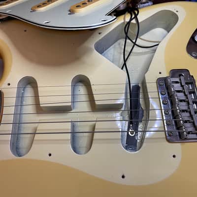 2002 Momose Stratocaster MST-STD image 10