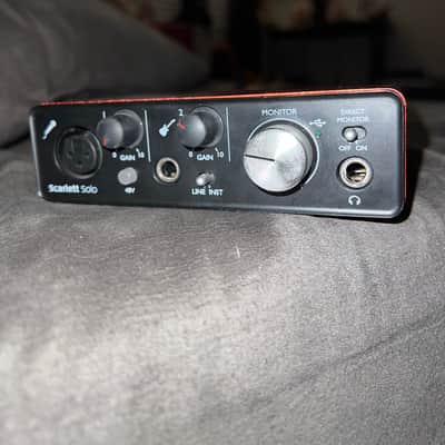Focusrite Scarlett Solo 2nd Gen USB Audio Interface 2016 - 2018 - Red / Black image 4