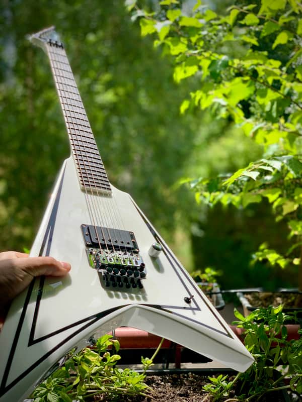 ESP E-ALEXI SCYTHE