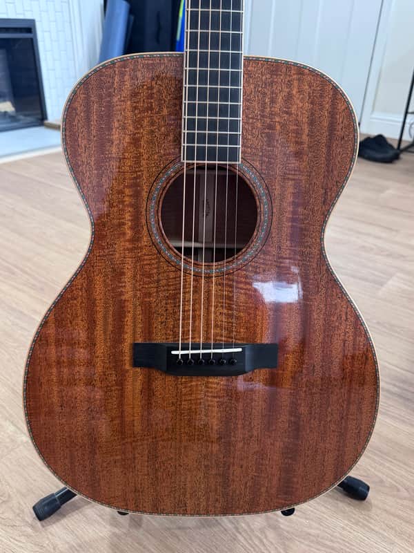 Martin Custom Shop 000-14 Fret – Fiddleback Mahogany – Mint, Original Owner 2016 - Fiddleback Mahogany image 1