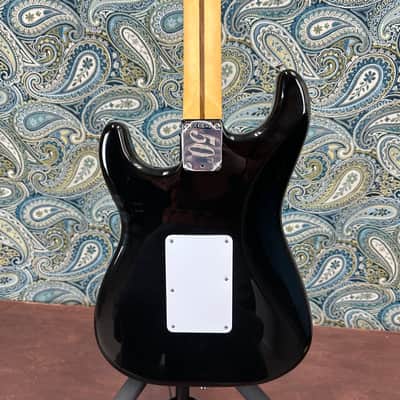 Fender Limited Edition 50th Anniversary Dave Murray Stratocaster w/Hard Case Customer Return image 5