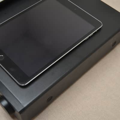 Cambridge Audio NP-30 Network Audio Player * Apple iPad Mini * Box * Manual * Remote image 6