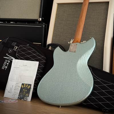Novo Miris H2 Custom - Relic Ice Blue Metallic Sparkle  Sumpfesche Body, Ebenholz Griffbrett, Fralin PAFs, nur 3,15kg! ​​ 2025 - Ice Blue Metallic Sparkle Aged Relic image 10