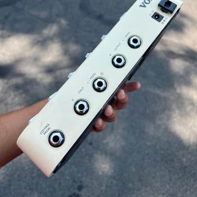 Vox DelayLab Ultimate Delay 2010s - Cream image 2