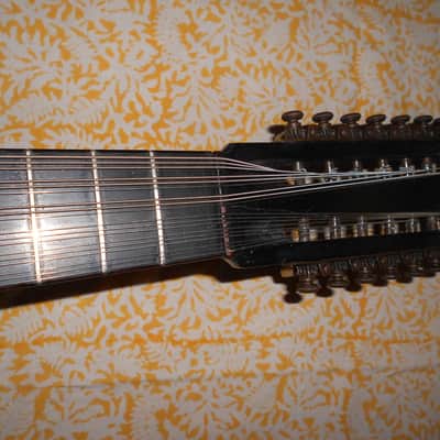 Bandolon = Plus-Size Mandola Variant image 9