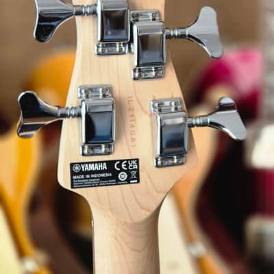 Yamaha TRBX174EW 2026 - Translucent Black image 7