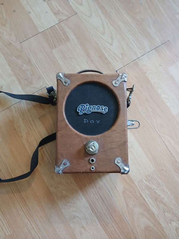 Pignose 7‑100(R) Vintage – Late 70s / Early 80s – Great Condition – Battery Box Included 1978_1982 Serial number: 806529 - Brawn image 1