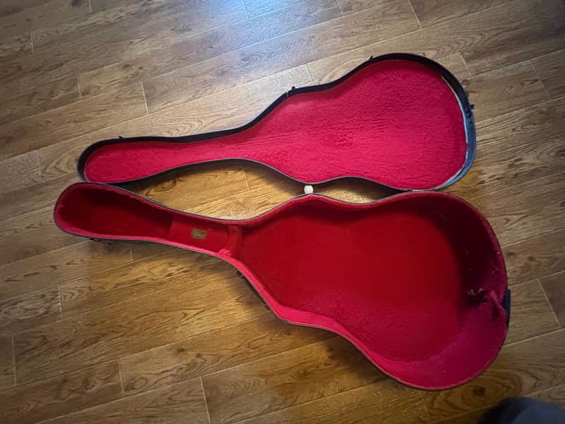 Authentic Gibson vintage Hard case image 1