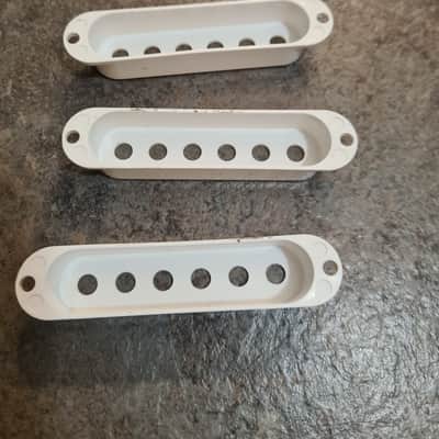 Fender Stratocaster pickup covers 1980s Fullerton AVRI rounded tops 1954 1955 1955 1956 image 4