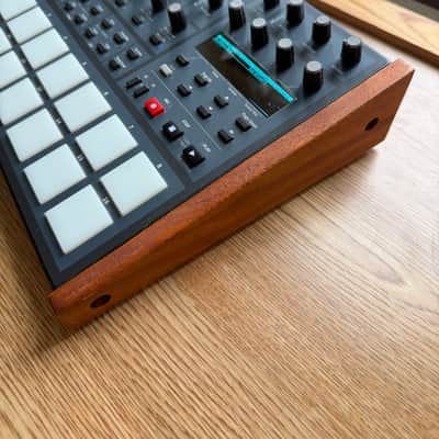 Dave Smith Instruments Tempest 6-Voice Drum Machine 2011 - 2018 - Black with Wood Sides image 3