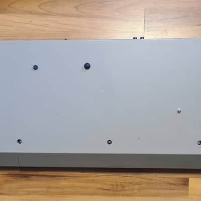 Akai X7000 Sampling Keyboard (GOTEK) 1980s - Silver image 2