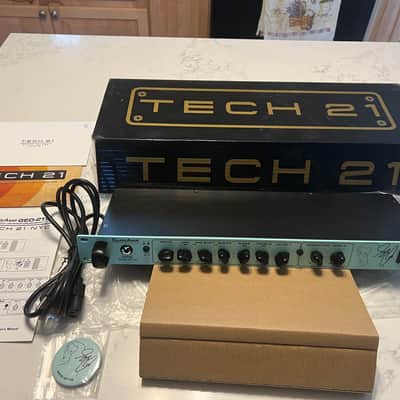 Tech 21 GED-2112 Geddy Lee SansAmp Rackmount Bass Preamp with Effects Loop 2010s - Silver image 1