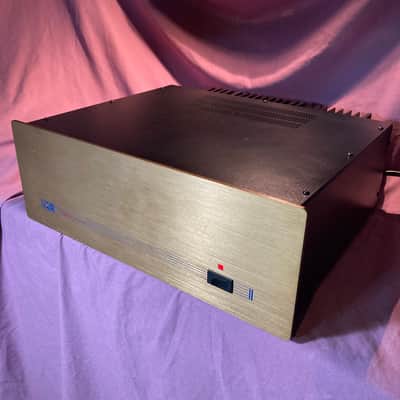 EXCELLENT B&K Video-5 Sonata Series 5-channel power amp **FIVE AUDIOPHILE GRADE 105w AMPLIFIERS!** image 1
