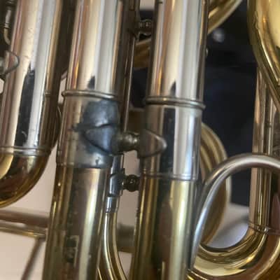 Holton H378 Intermediate French Horn 2010s - Clear Lacquer Brass image 7