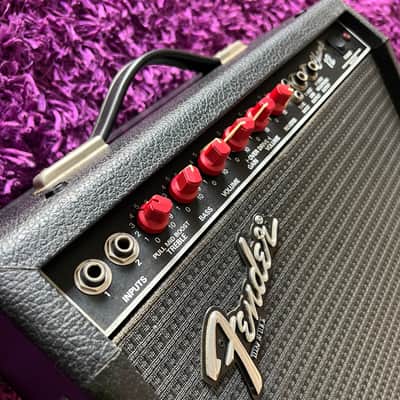 Fender Champ 12 12-Watt 1x12" Combo Amp (Made in USA) image 2