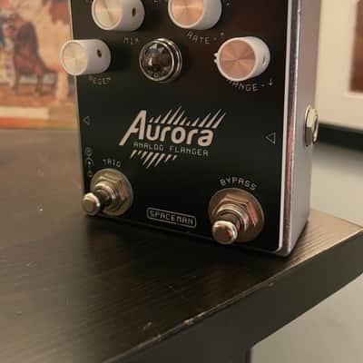 Spaceman Aurora Analog Flanger Near Mint, Silver w/ Box & Bag image 2