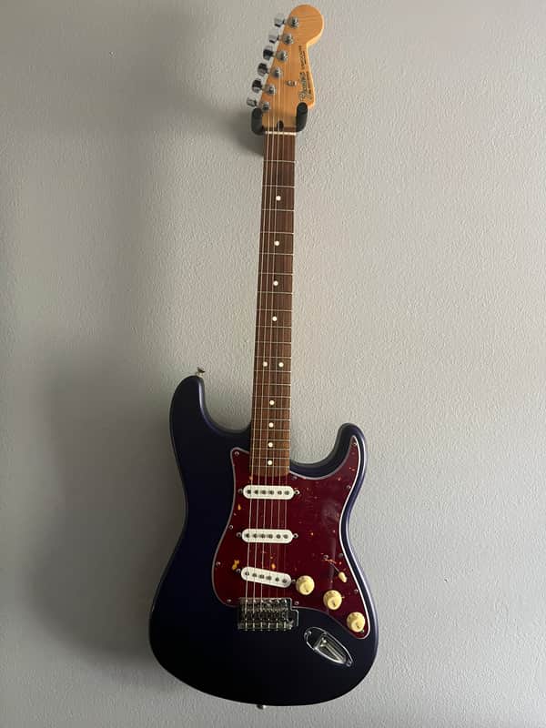 Fender Standard Stratocaster with Rosewood Fretboard 1998 - 2005 - Purple image 1