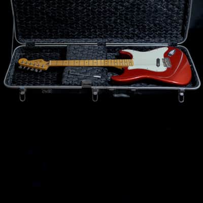 Fender Stratocaster (Standard) Candy Apple Red - 2011 image 15