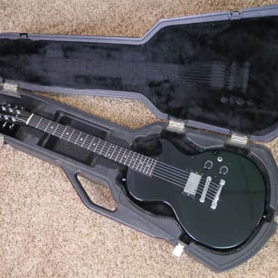 Video! 1986 Gibson Melody Maker Black - Ebony Fretboard - Gen 4 Chainsaw Case image 1