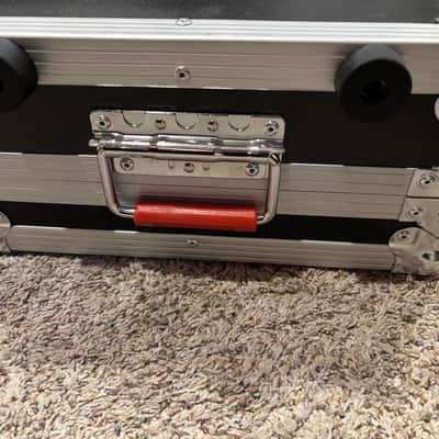 Gator G-TOUR-PEDALBOARD-LGW Large ATA Pedalboard 24x11" with Wheels 2010s - Black image 3
