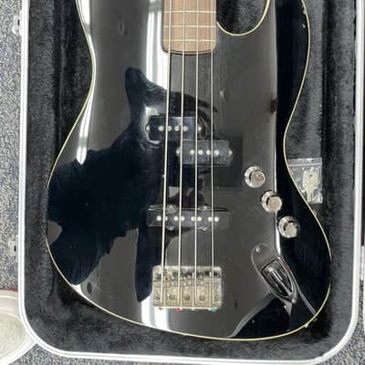 2020 Fender Aerodyne Jazz Bass 2020 MIJ Black 4-String Made in Japan w Hard Case & Strap Excellent image 4