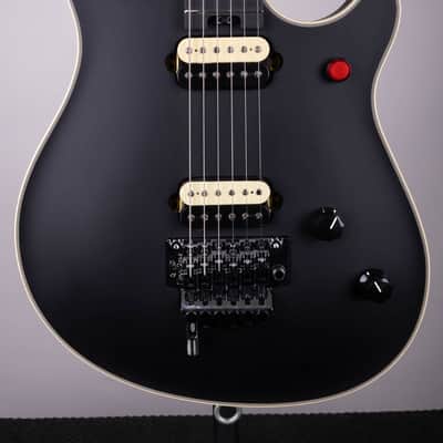 EVH Wolfgang USA Edward Van Halen Signature - Stealth Black (B-STOCK) image 1
