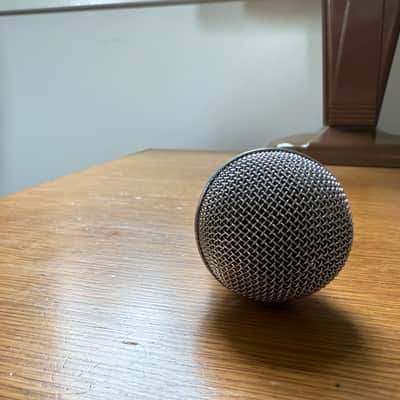 Shure 565SD Switchable Cardioid Dynamic Microphone image 4