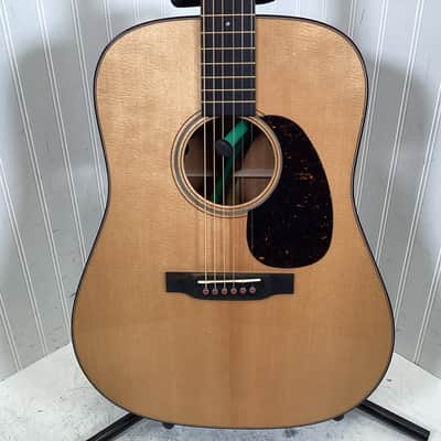 Martin D-18E Modern Deluxe 2018 - Present - Natural image 1