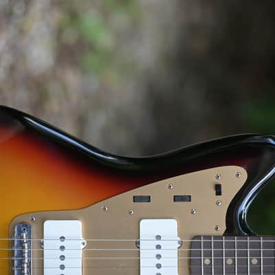 Fender Limited Edition Vintera II Road Worn 50s Jazzmaster- 3-Color Sunburst(2) image 6