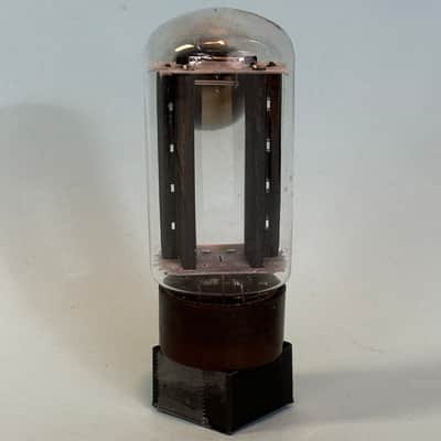 1962 RCA 5R4GYB Vintage Brown Base Black Plate Side D Getter Rectifier Tube!T470 image 2
