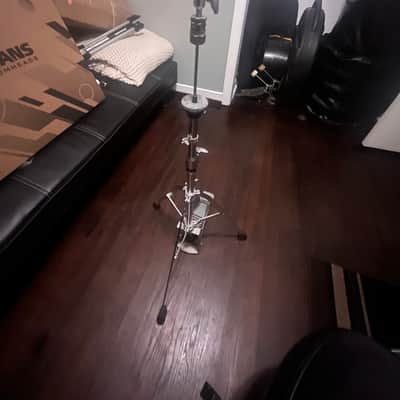 Yamaha HS-740A Medium Weight Single-Braced 3 Leg Hi-Hat Stand 2010s - Chrome image 3