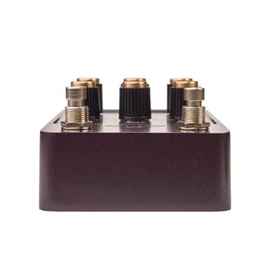 New Universal Audio Lion 68 Super Lead Amp Simulator Guitar Effects Pedal image 3