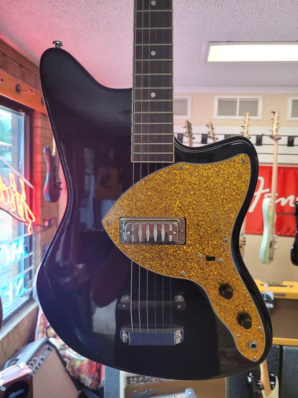 Eastwood Airline Bobkat 2015 - Gloss Black image 1