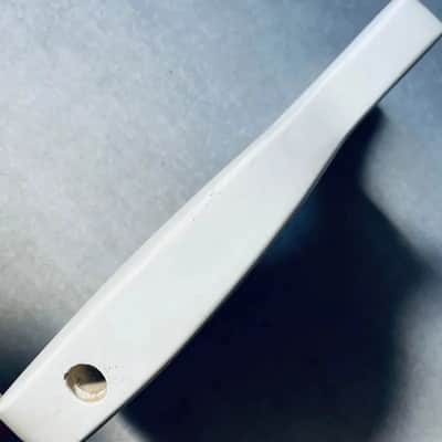 White 5 String Electric Bass Basswood Body image 3